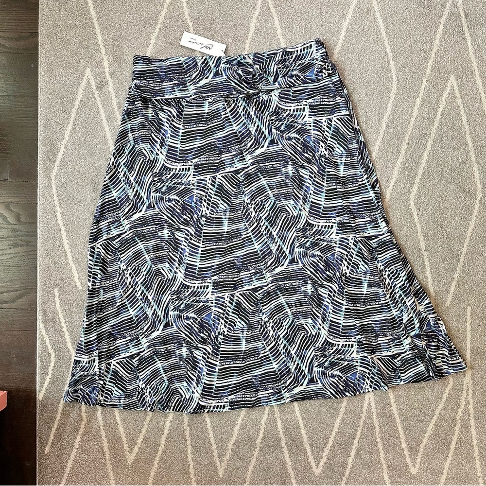NY Collection Blue and White A-Line Stretch Skirt 3X NWT